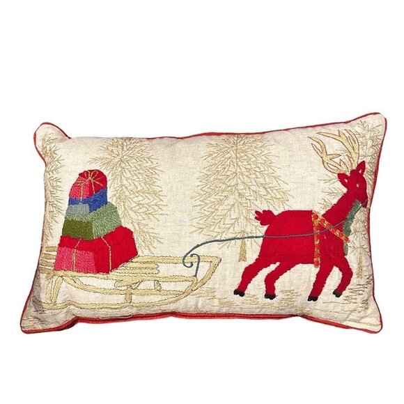 Santa Sleigh w Reindeer Multicolor Embroidered Throw Pillow‎ Decor 12" x 20" EUC - Picture 1 of 8